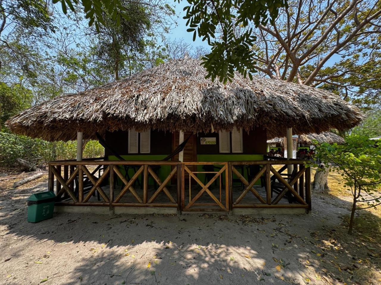 Eco Hotel Bosque Encantado グランデ島 エクステリア 写真